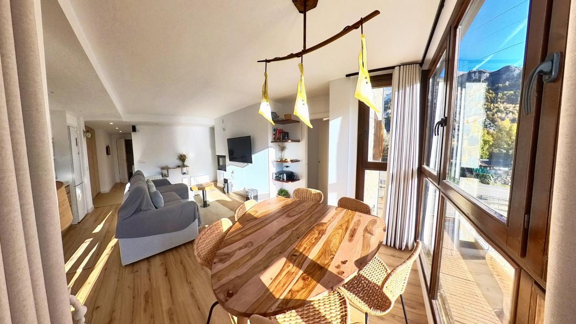 Hadar Deluxe - Tucasaenlospirineos เอสการิลญา ภายนอก รูปภาพ